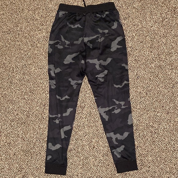 Kids joggers - Picture 3 of 3